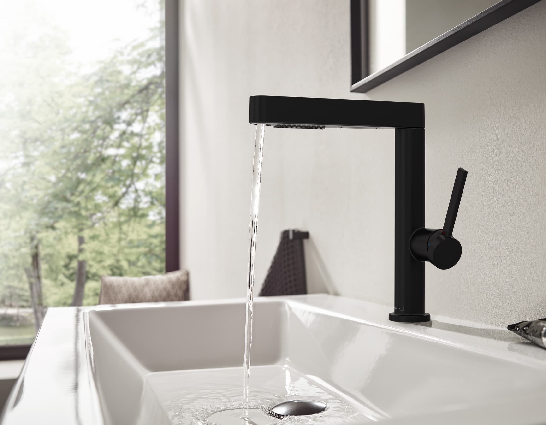 Mezclador de lavabo hansgrohe Finoris con ducha extraíble
