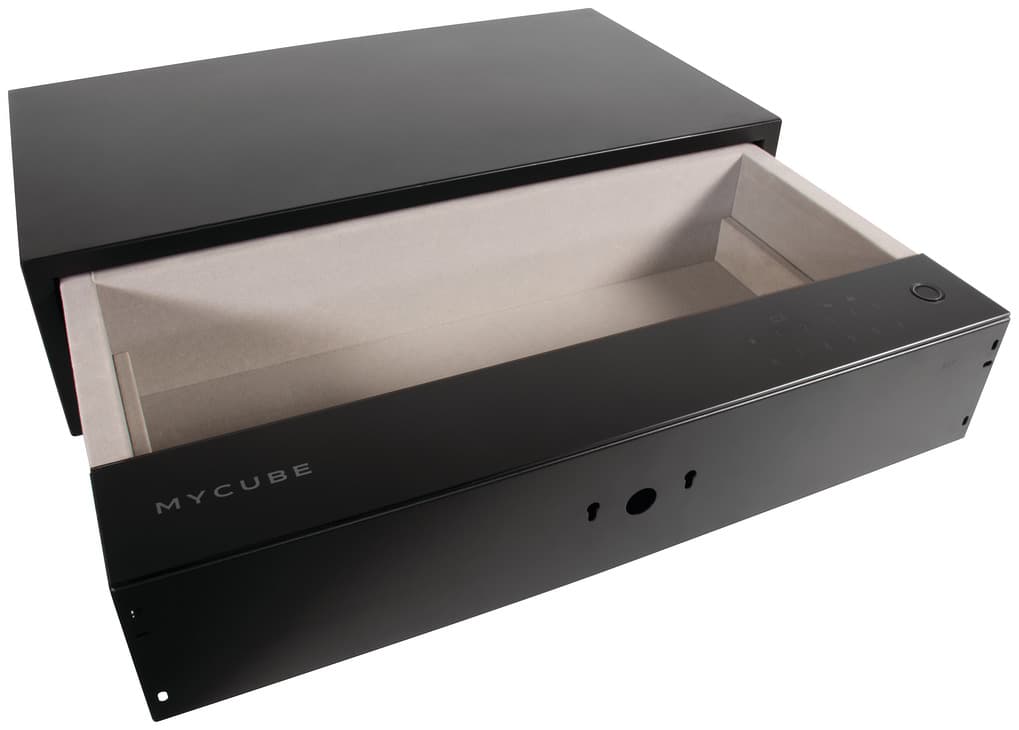 Caja fuerte Häfele MyCube instalada en gabinete